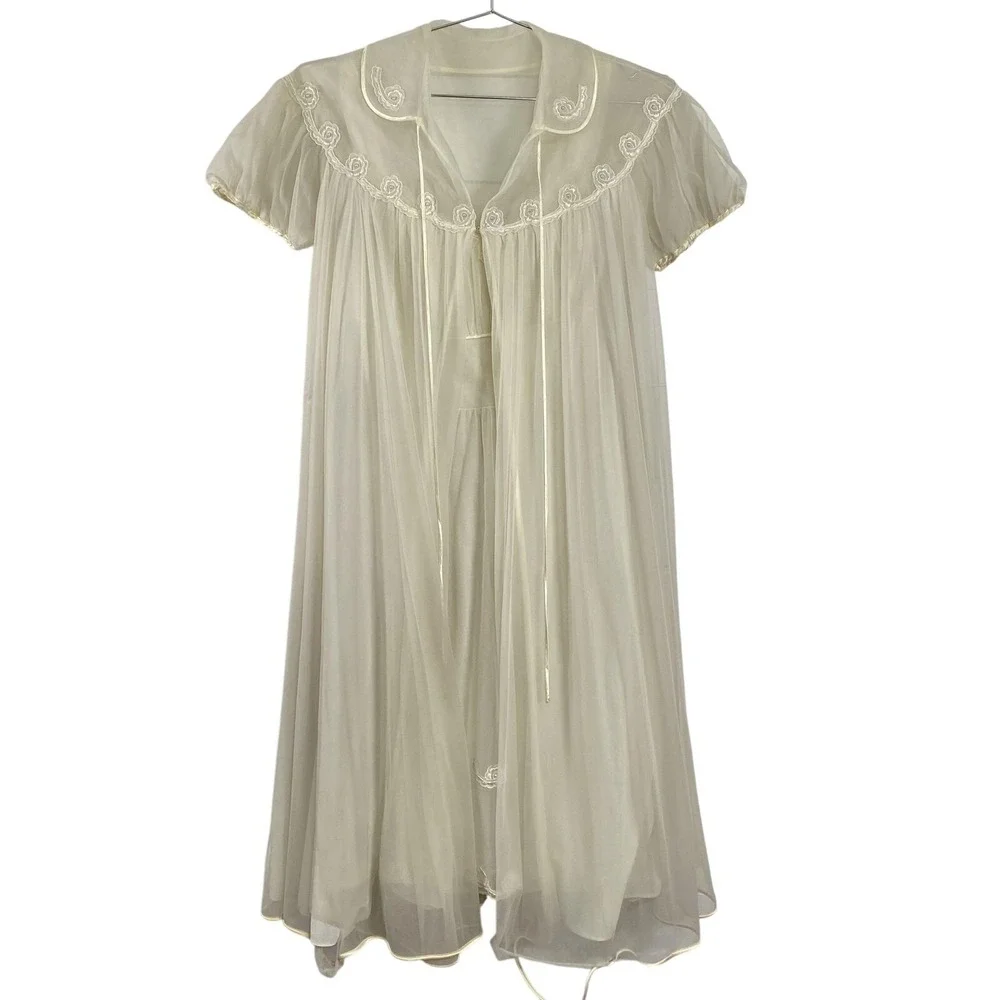 Vintage Sheer Peignoir Set Womens Medium Ivory Nightgown‎ Robe Lace Pearl 60s